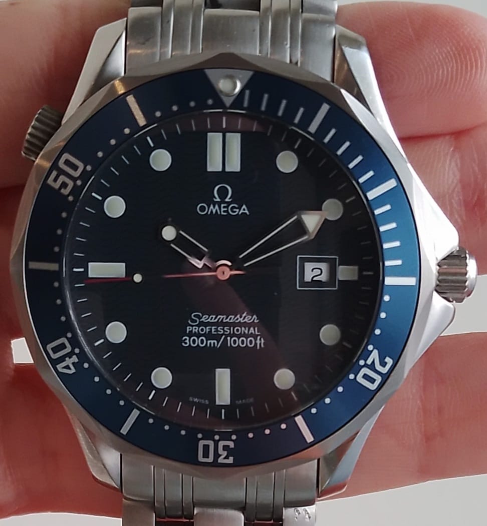 Sell Omega Seamaster Professional watch in Boadilla del Monte