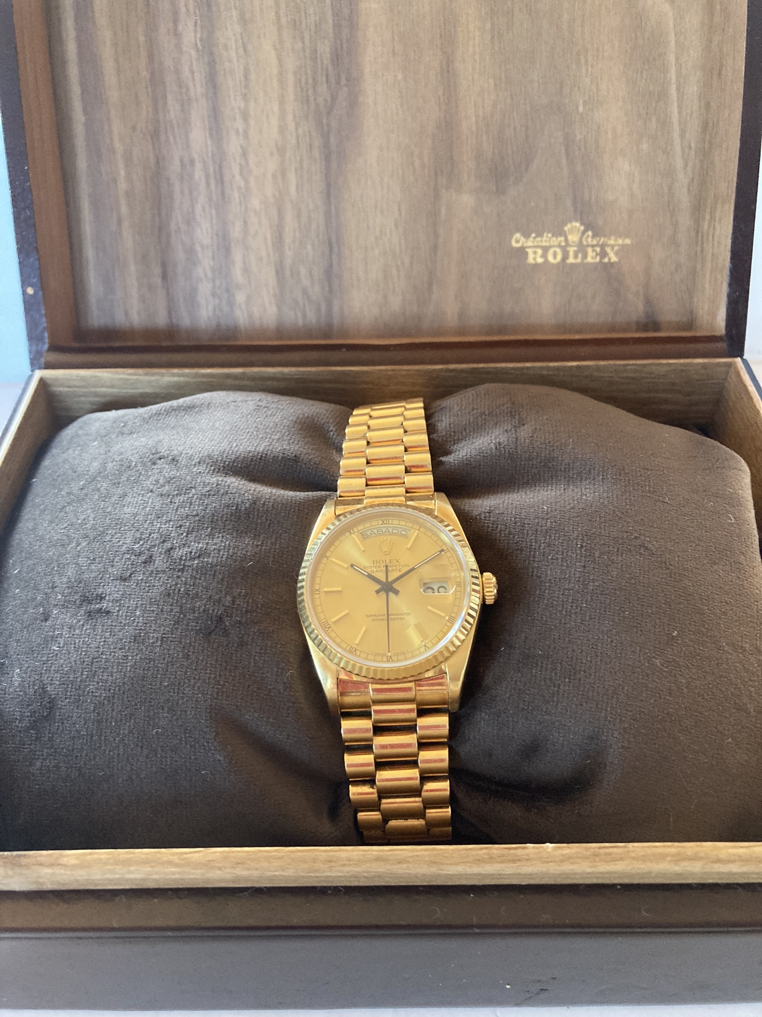 Sell rolex oyster perpetual day date president gold watch in Getxo