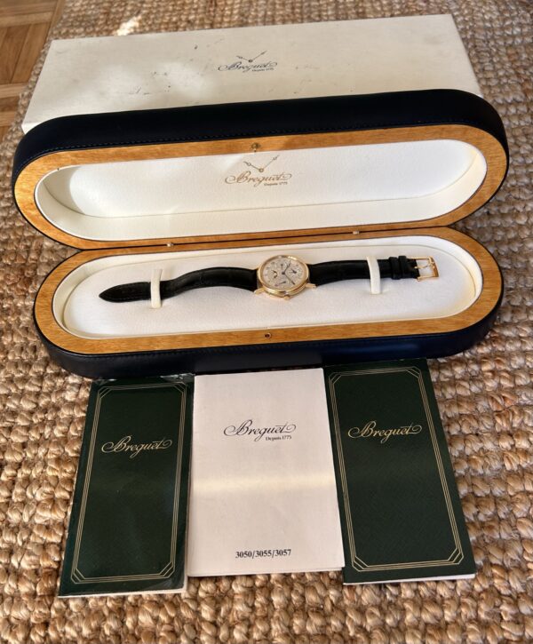Se vende Reloj Breguet Classique Perpetual Calendar de oro de 18k con hebilla de oro y caja original