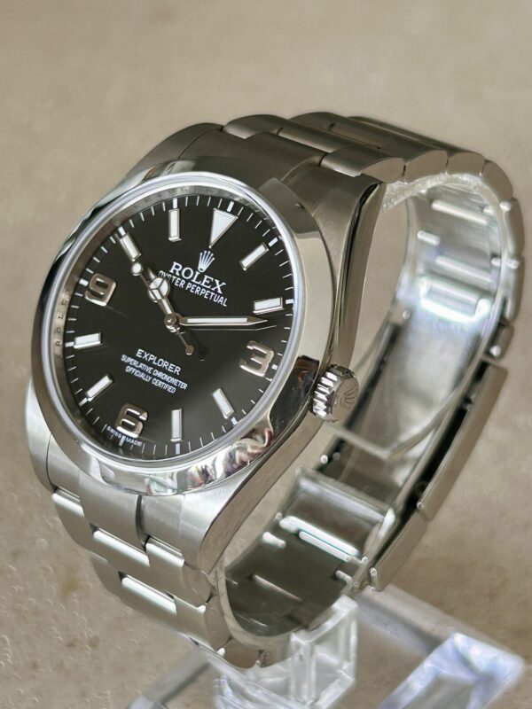 Rolex Explorer 214270 usado